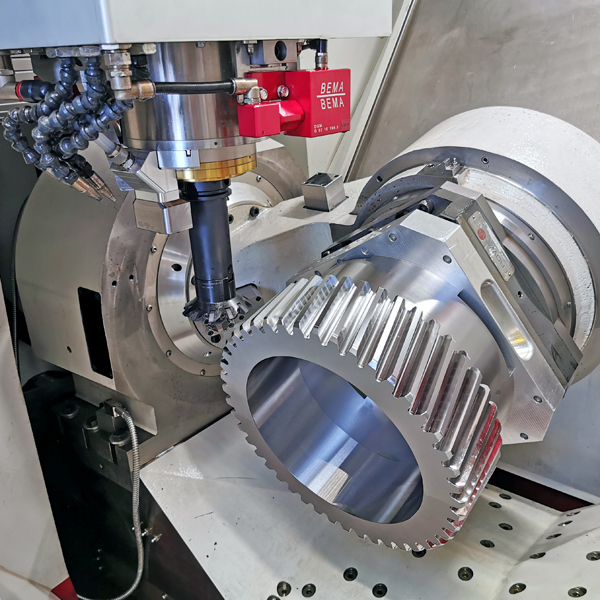 Roeders Flexible Zahnradfertigung - Flexible Gearwheel Production